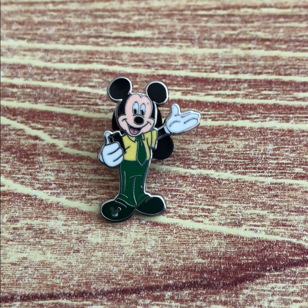 Disney’s Mickey Mouse Trading Pin